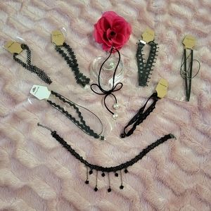 🔴3 x $25  Chokers Legant and Simple